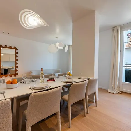 Apartamento 5-br Luxury Centre *