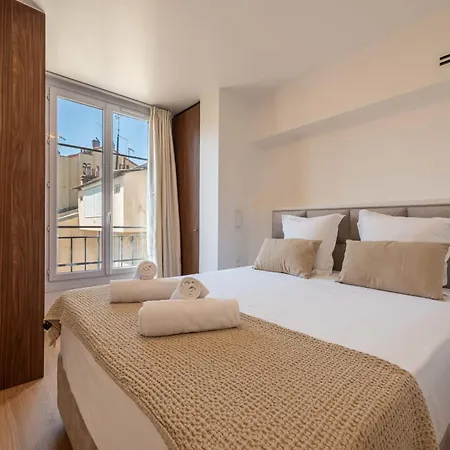 5-br Luxury Centre
